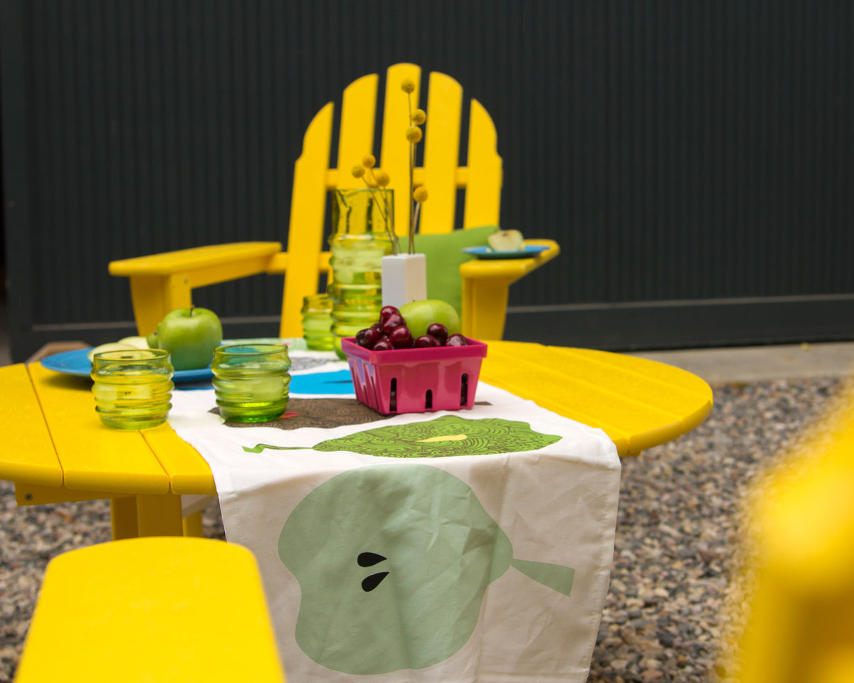 Round 37" Conversation Table
