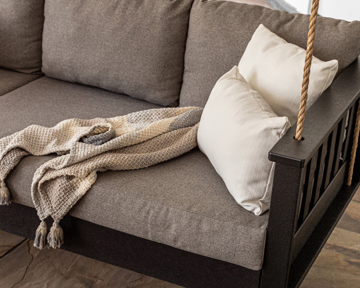 Vineyard Daybed Swing