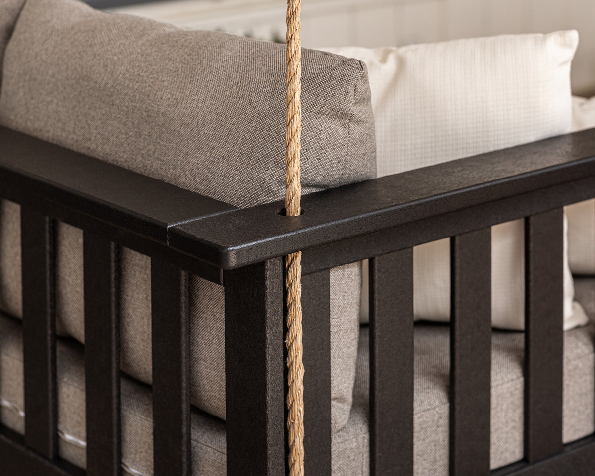 Vineyard Daybed Swing
