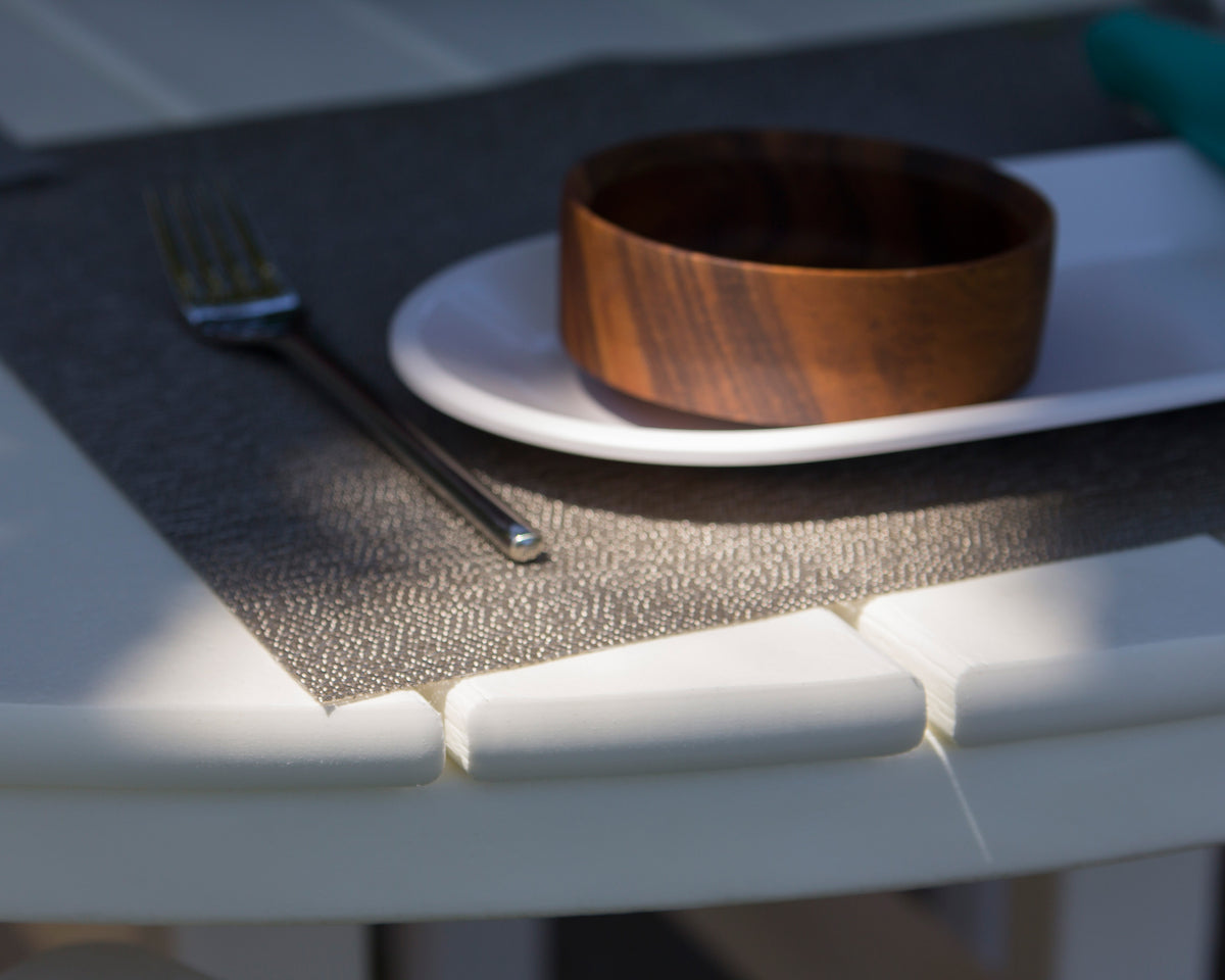 48" Round Farmhouse Dining Table