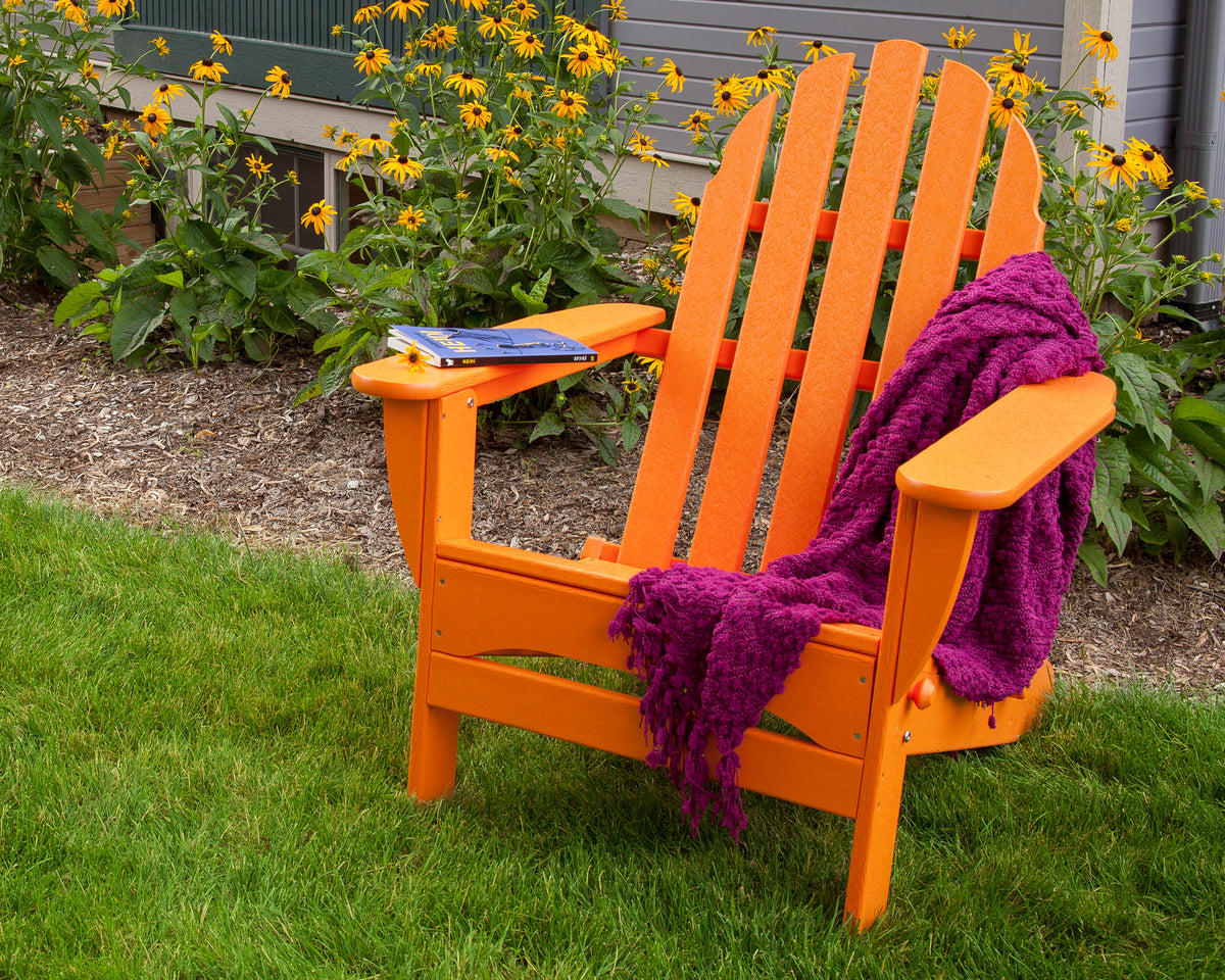 Classic Folding Adirondack Chair
