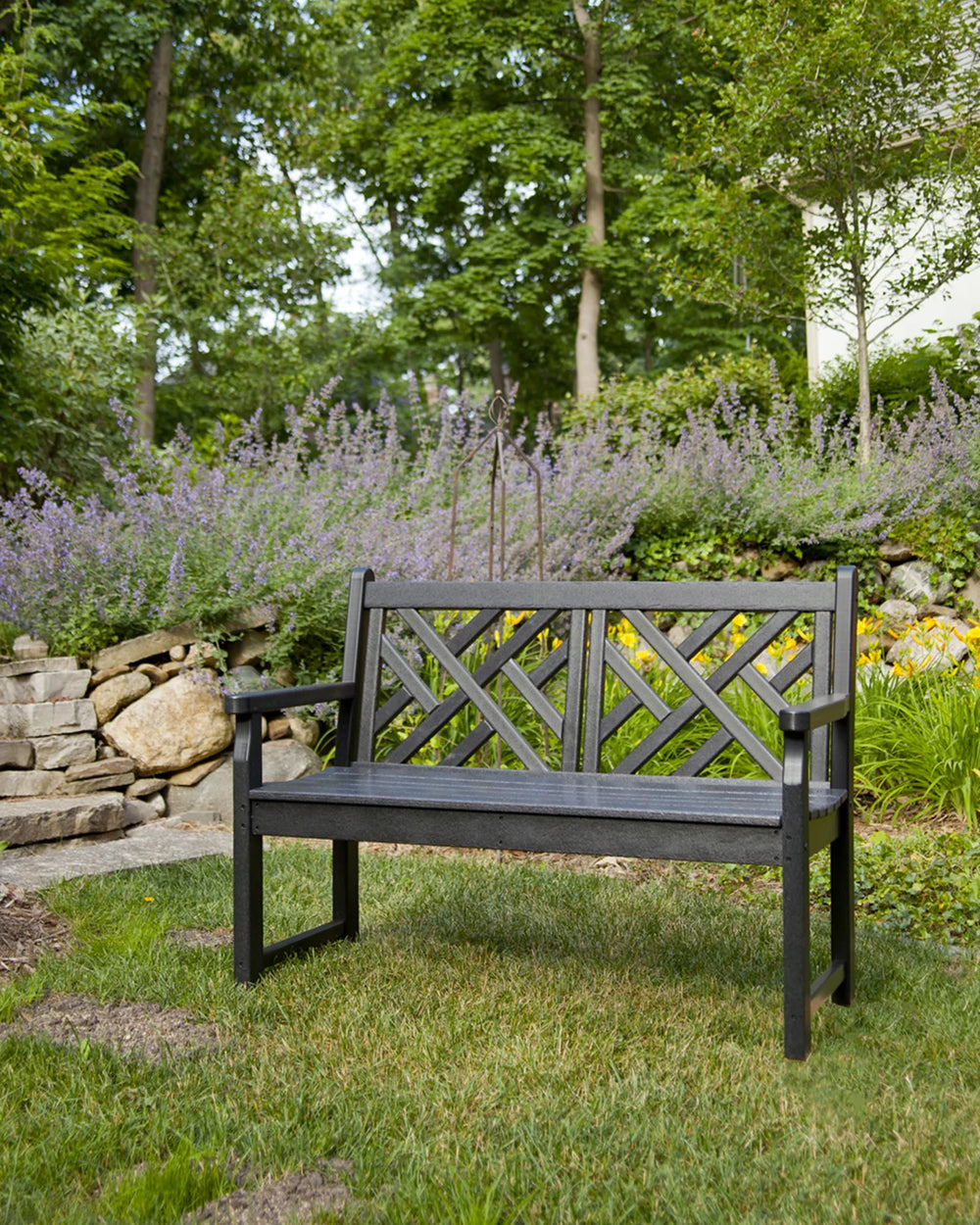 black-outdoor-benches 785cd080