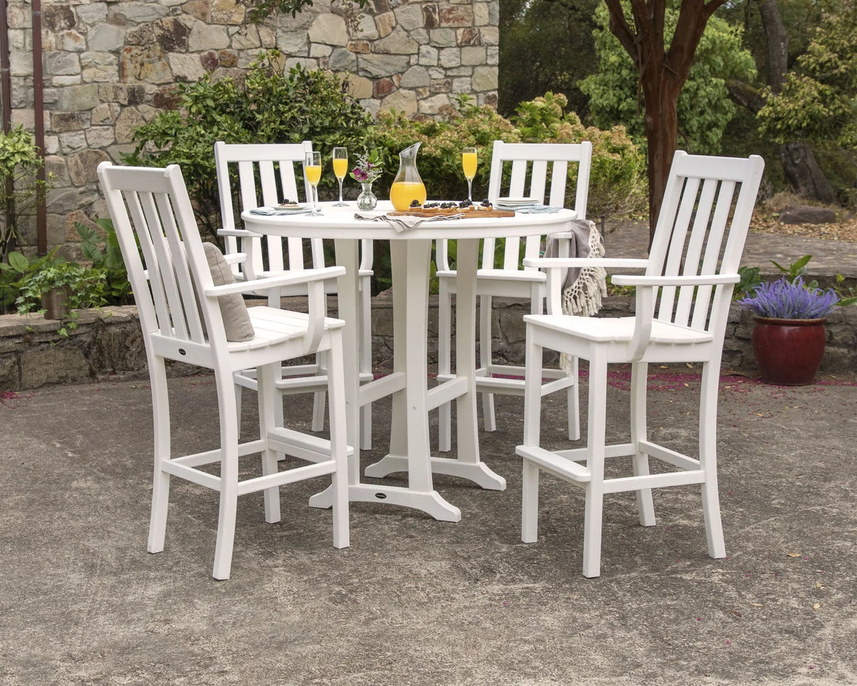 outdoor-bar-and-counter-seating 0195161b
