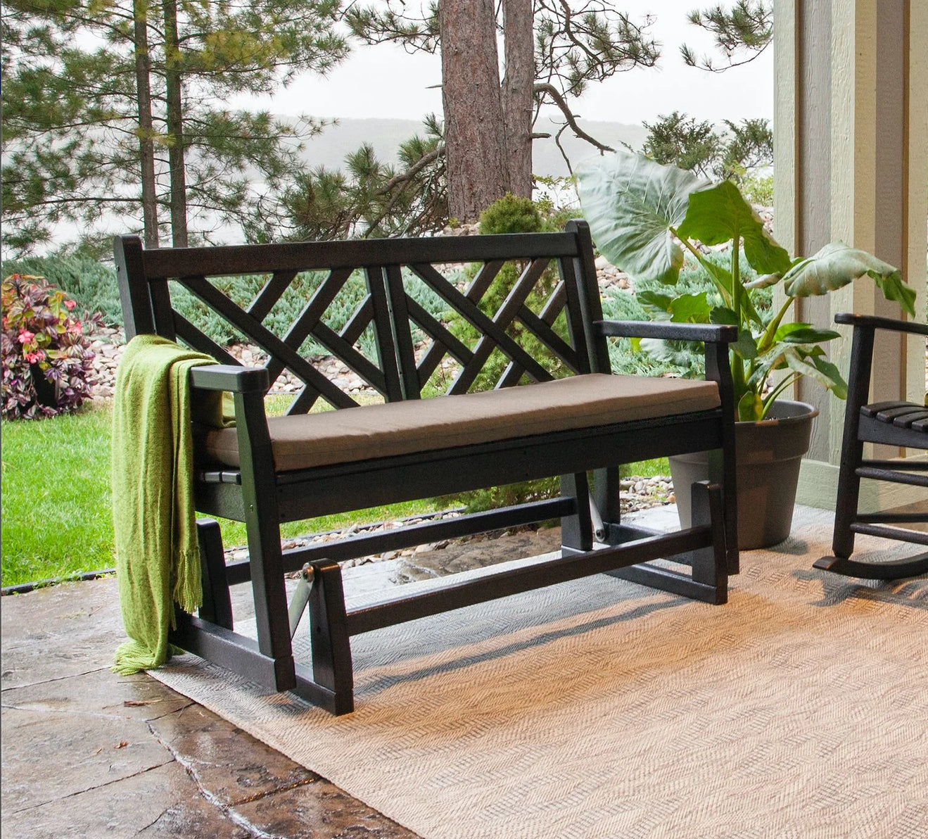 outdoor-cushions 8bfd405d