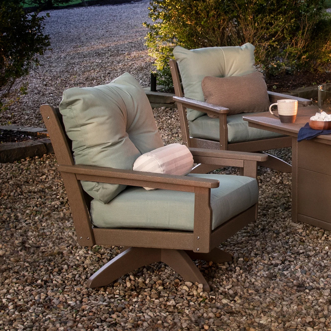 outdoor-swivel-chairs f7e2c14d